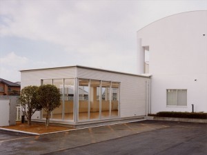 外観（東面）_R